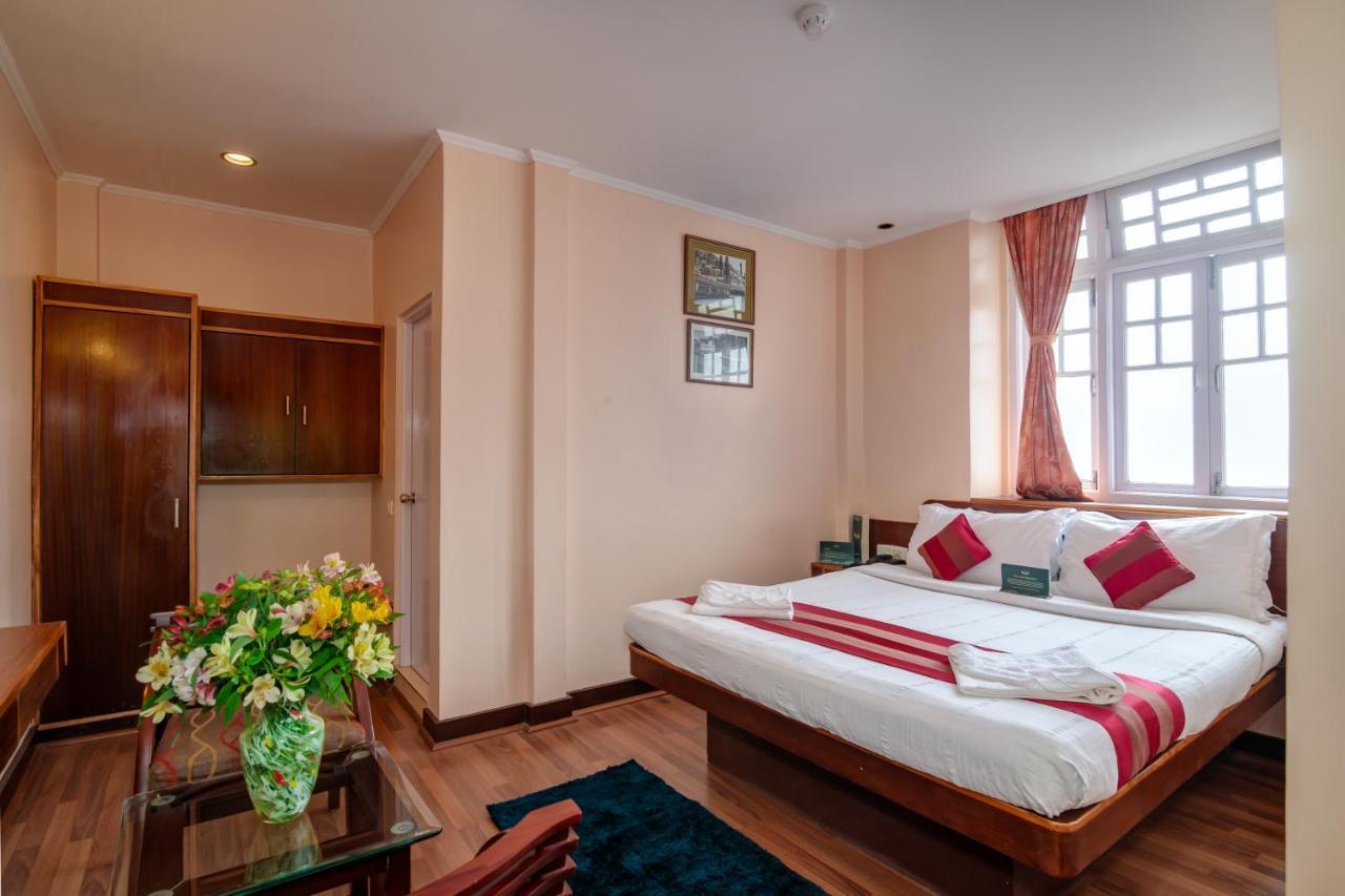 Muscatel Spring Burn - 100 Mts From Mall Road Darjeeling  Ngoại thất bức ảnh
