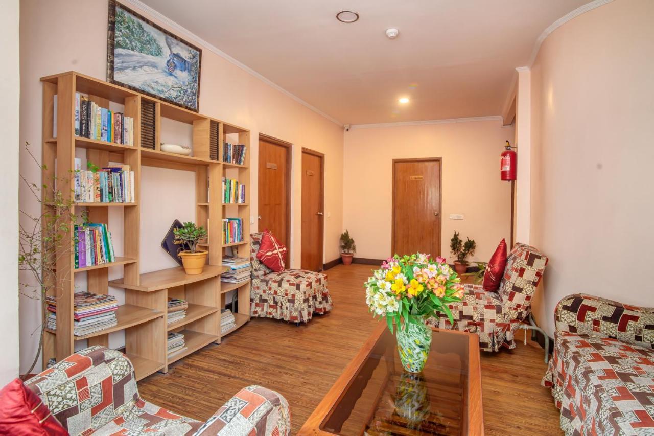 Muscatel Spring Burn - 100 Mts From Mall Road Darjeeling  Ngoại thất bức ảnh
