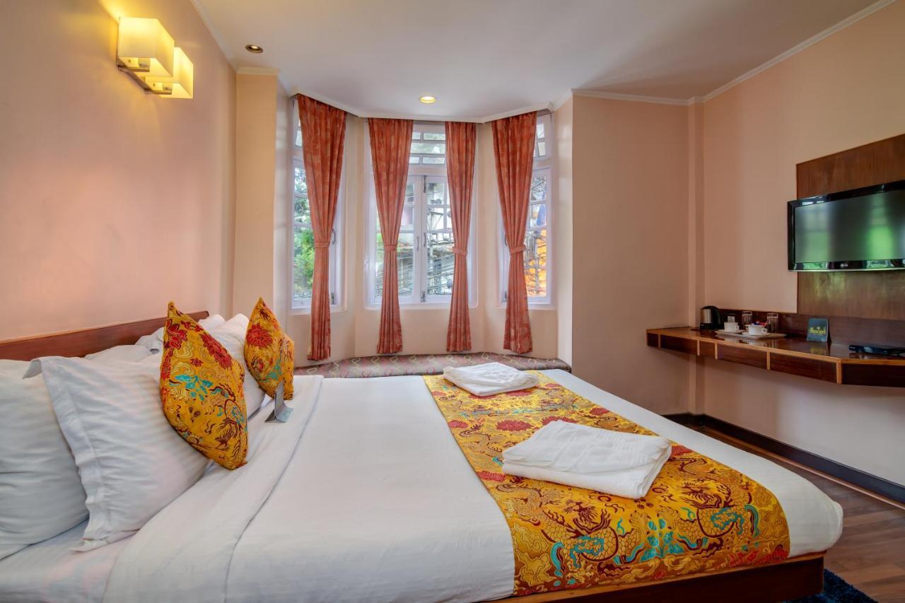 Muscatel Spring Burn - 100 Mts From Mall Road Darjeeling  Ngoại thất bức ảnh
