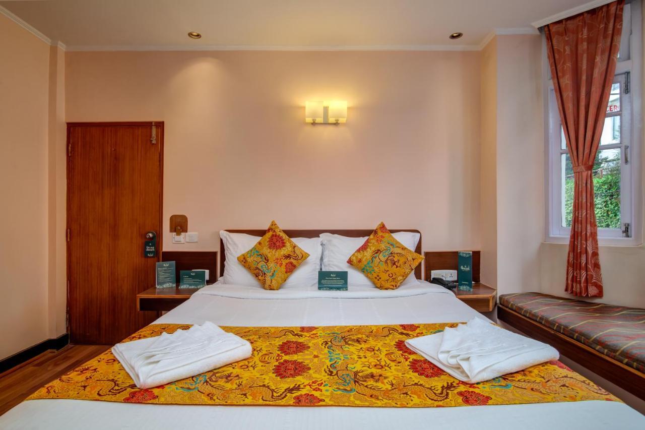 Muscatel Spring Burn - 100 Mts From Mall Road Darjeeling  Ngoại thất bức ảnh